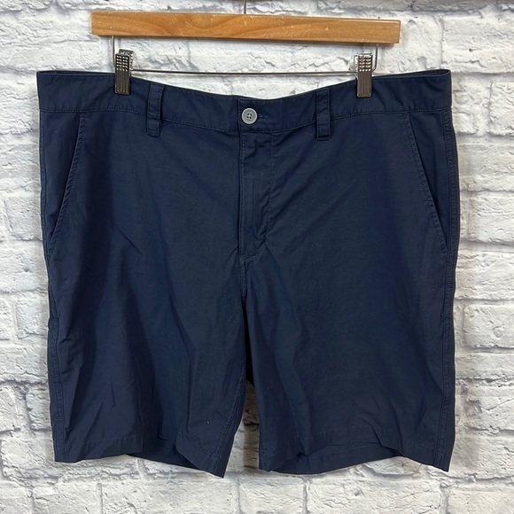 southern Tide T3 Gulf 9 Inch Performance Short | true blue | size 38 - Picture 1 of 6